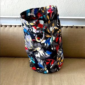 Vera Bradley Floral Splash Ditty Bag NWOT lined